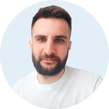 Менеджер поддержки - Никита Золотухин